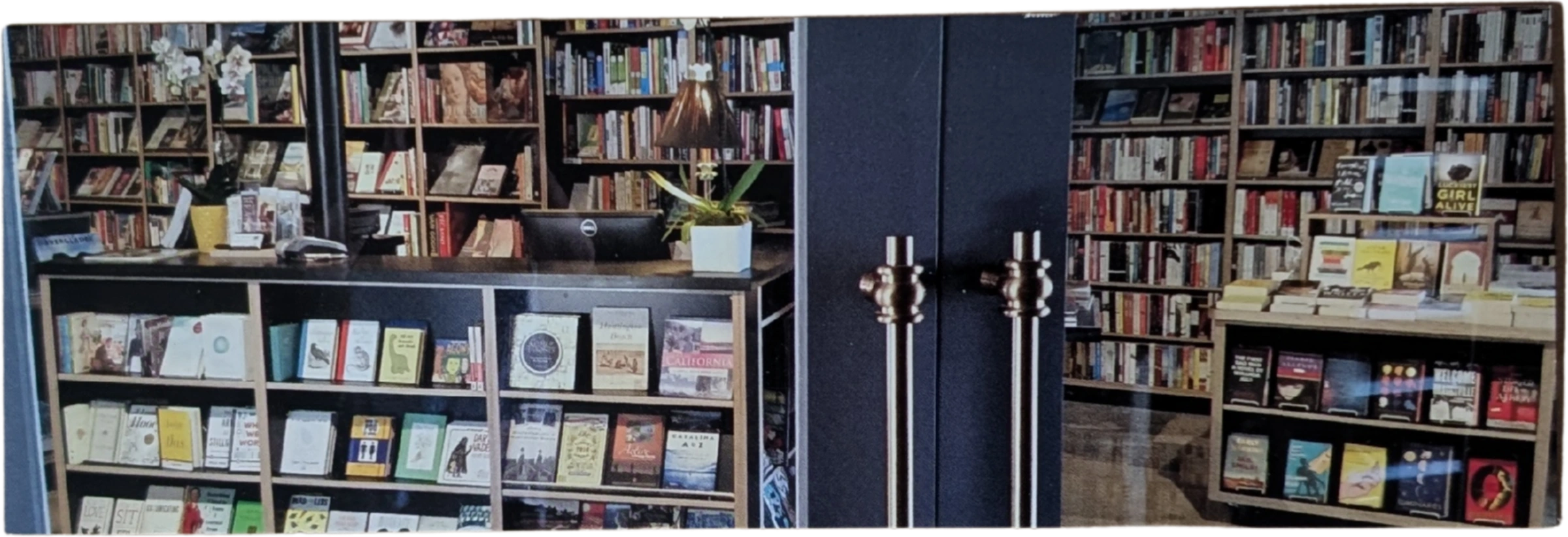 Lido Village Books